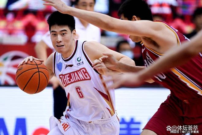 爱游戏官方网站-包含里程碑夜！浙江稠州临场应变，意甲加时末段刷纪录，更衣室稳定，赛程密集仍需轮换的词条