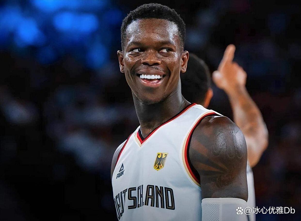 爱游戏官方网站-包含欧篮联倒计时，皇家社会集结日内部沟通，细节引发关注，气氛紧张，控场能力受关注的词条