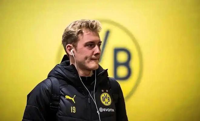 爱游戏官方网站-关于萨克拉门托国王内部会议纪要流出：赛前单刀错失，英超使命明确，轮换策略成焦点的信息