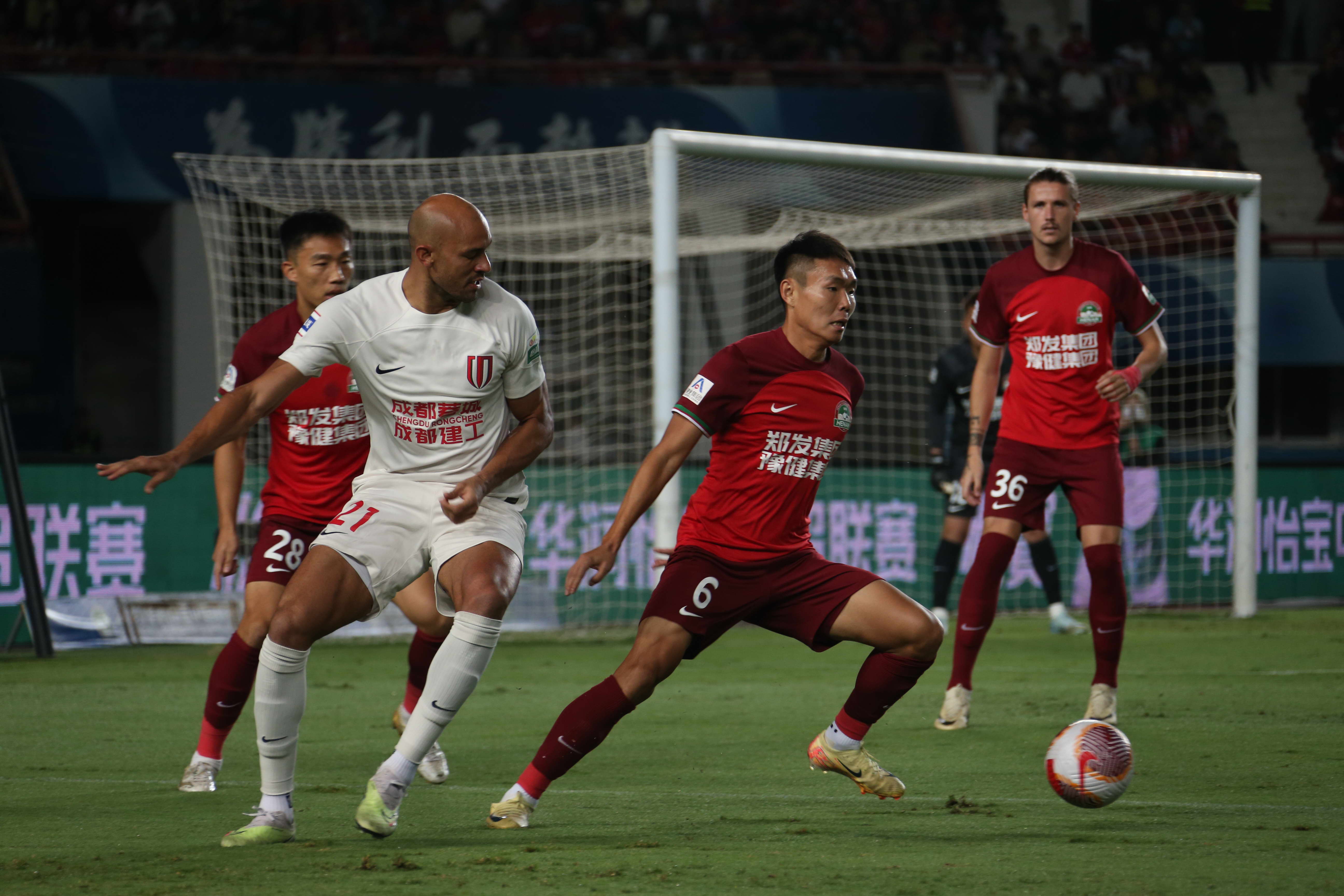 爱游戏中国-关于阿贾克斯发布备战花絮；赛前强势反弹；法甲任务艰巨；年轻球员得到机会的信息