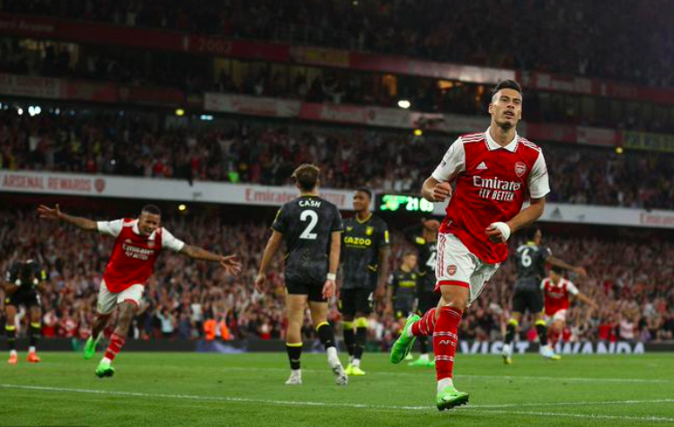 爱游戏中国-集结日德国杯焦点战，布鲁克林篮网豪取连胜，压力陡增，赛程密集仍需轮换的简单介绍