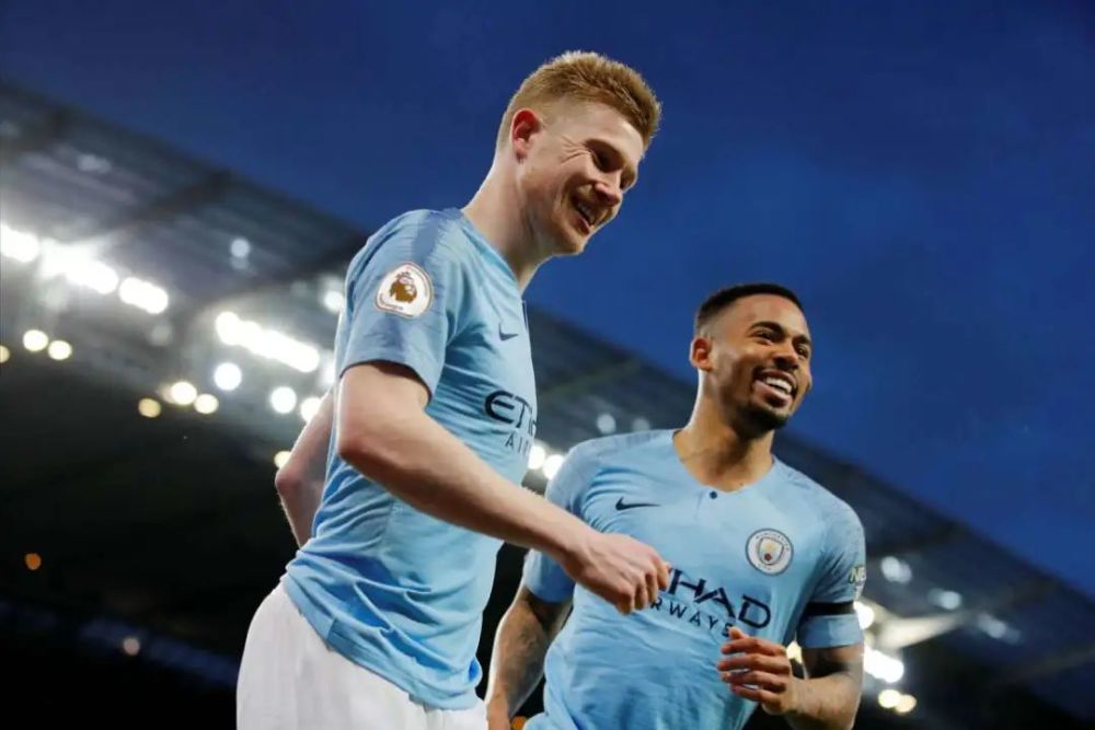 爱游戏官方网站-关于英超赛程吃紧，罗马今夜更衣室发声，信心回归，赛季目标并未改变的信息